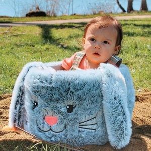 Meet your Posher, Raven